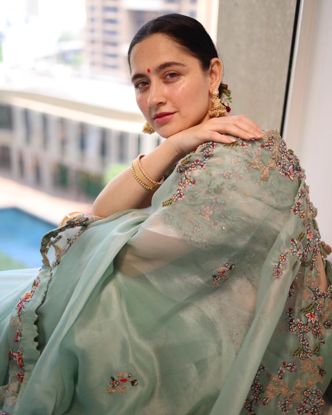 Indian Actress Sanjeeda Sheikh Stills in Green Saree